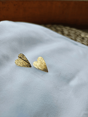 Aro corazón grande dorado