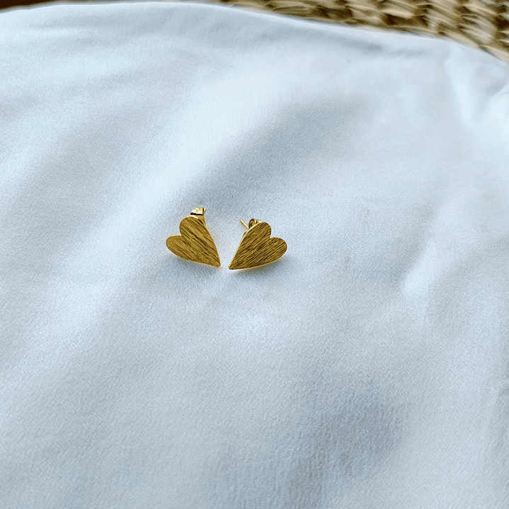 Aro corazón chico dorado 1