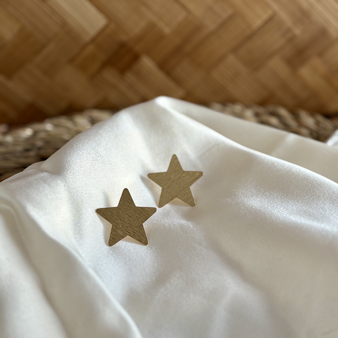 Aro estrella dorada grande 1