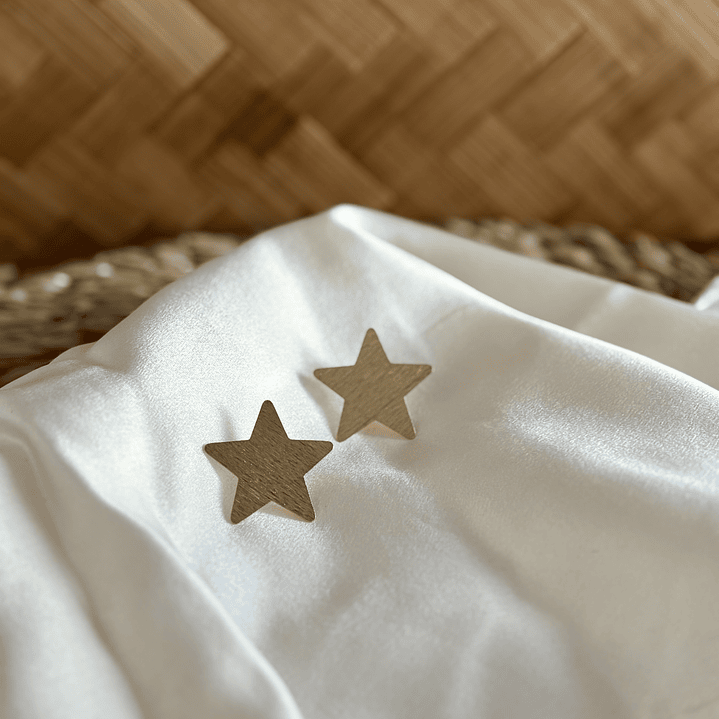 Aro estrella dorada grande 1