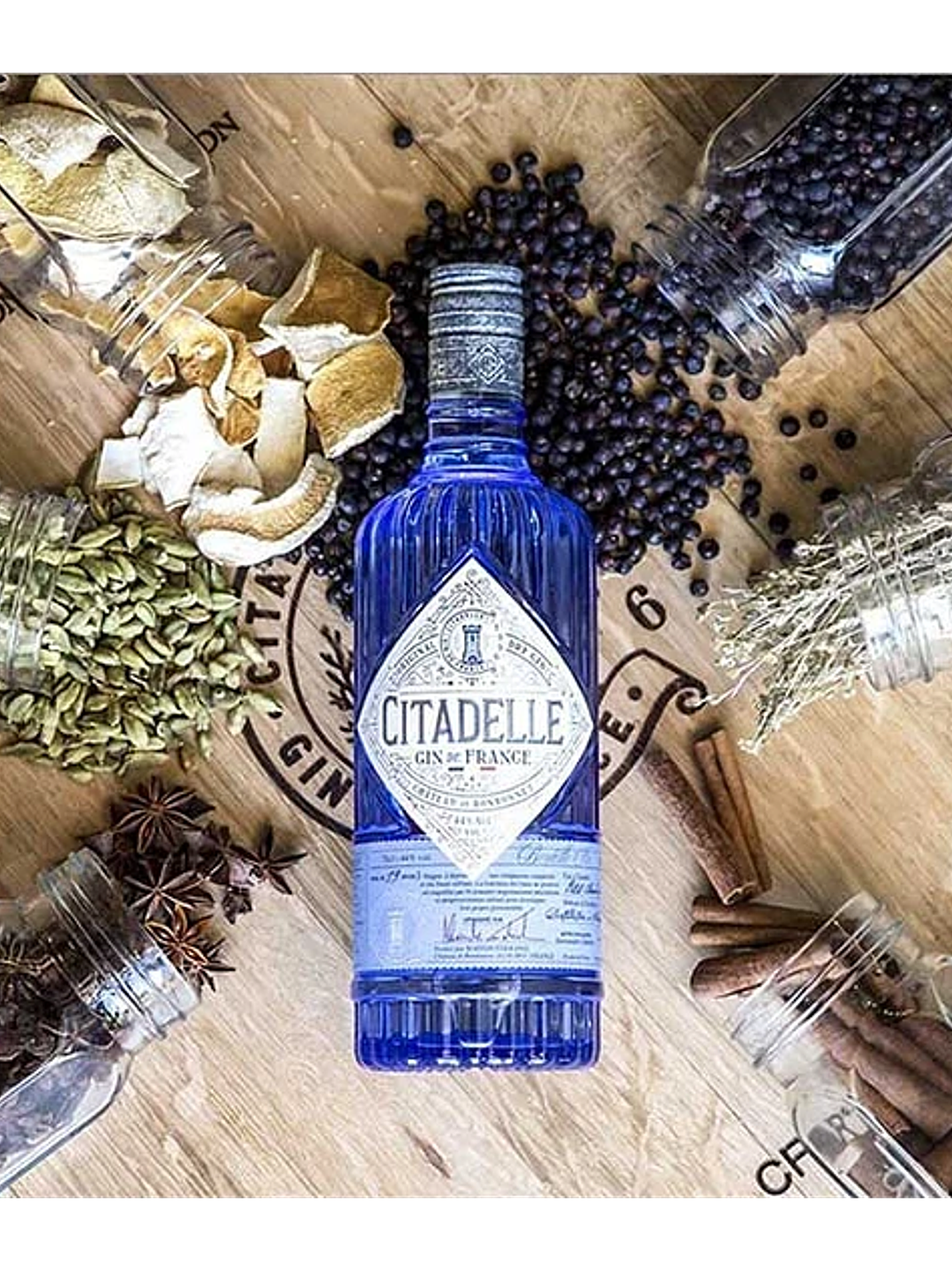 Citadelle Gin 44º litro cc 2