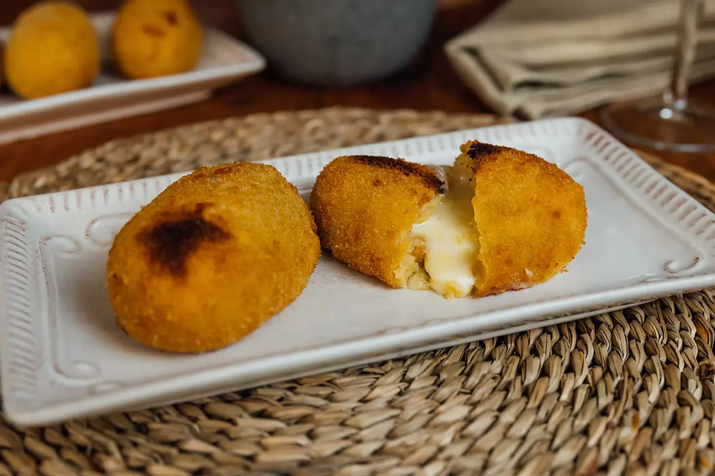 Papas Rellenas Queso El Mercader 2