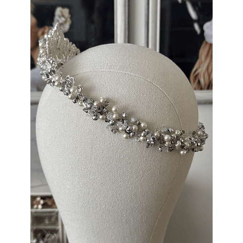 Corona Fireflies completa 