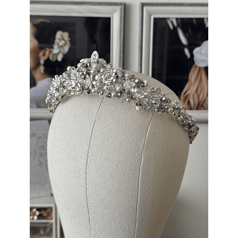 Corona Fireflies completa 