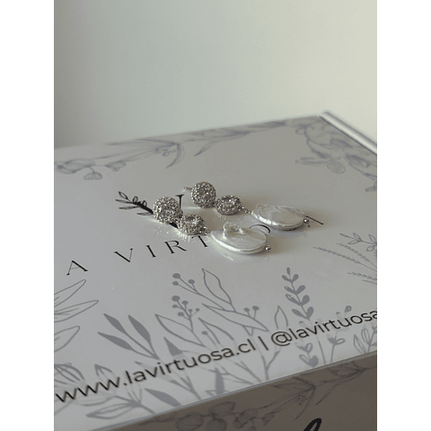 Aros circones y perla barroca