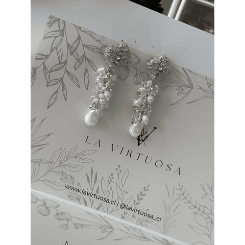 Aros racimo perlas y cristal 