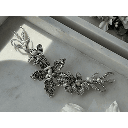 Tocado circones y perlas