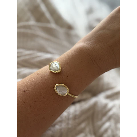 Esclava Minerva perlas barrocas 