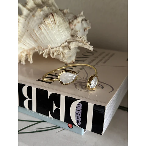 Esclava Minerva perlas barrocas 