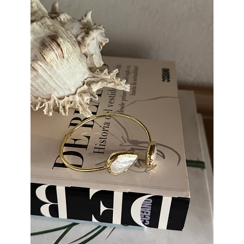 Esclava Minerva perlas barrocas 