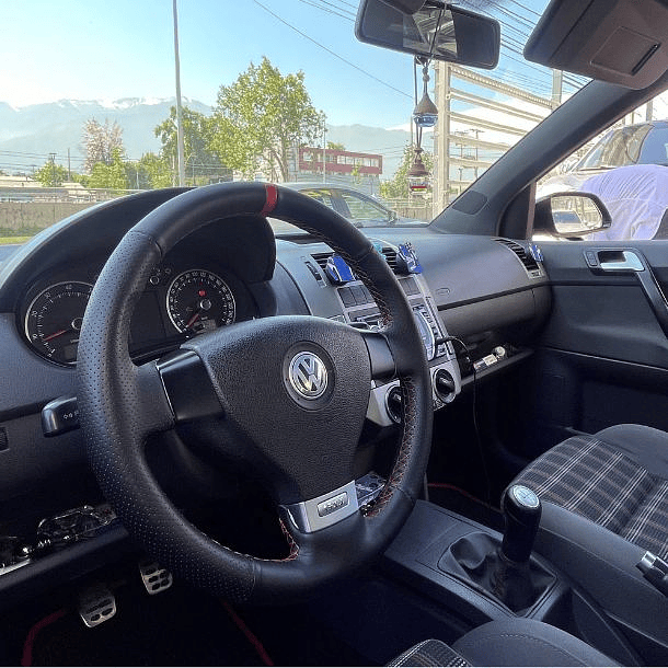 Volkswagen Polo 1.8T GTI 2009  6