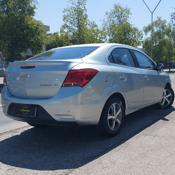  Chevrolet Prisma 1.4 Auto LTZ 2018 3
