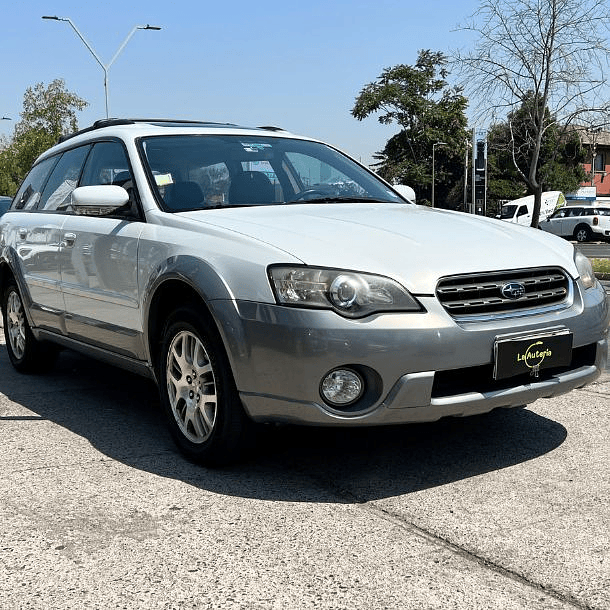 Subaru Outback new 2.5i 2005 2