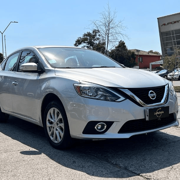 Nissan Sentra 1.8 Manual Advance 2019 2