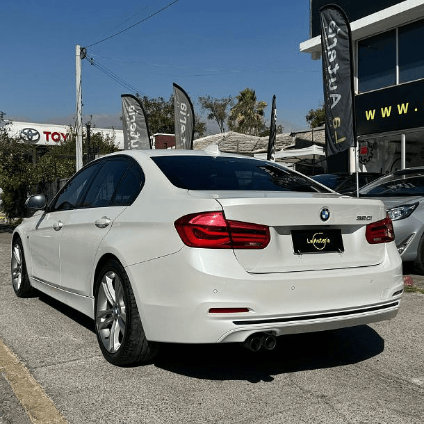  BMW 320I SPORT LCI 2.0 AT 2018 5