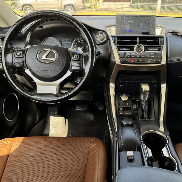 Lexus Nx 2.0 200T Auto 4WD 2017  6