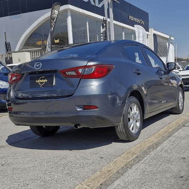 Mazda 2 New AT 1.5 2016 4