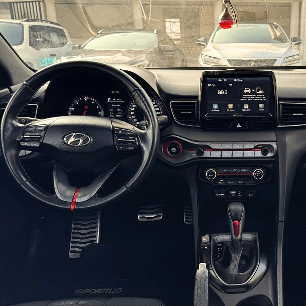 Hyundai Veloster 1.6T  AT DCT 2020  6