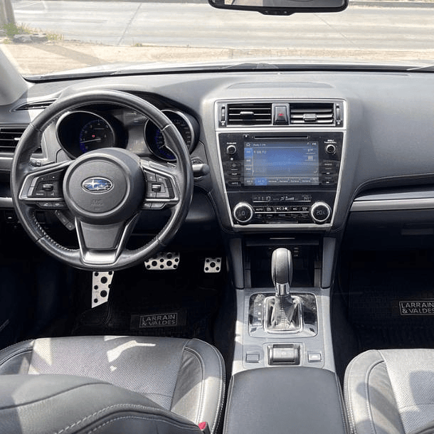 Subaru Legacy 3.6R AT AWD 2019  6