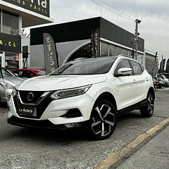 Nissan Qashqai exclusive 4x4 2021