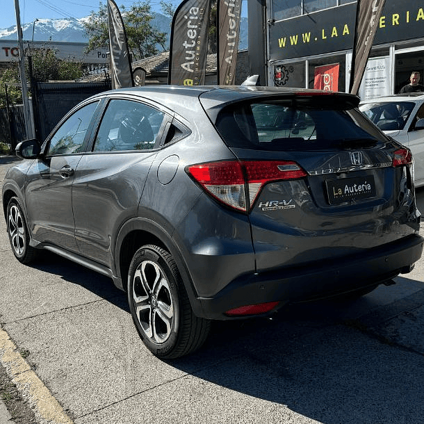 Honda hrv lx 1.8 AT 2020 3