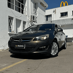 Opel Astra Enjoy 1.6 AT 2015 