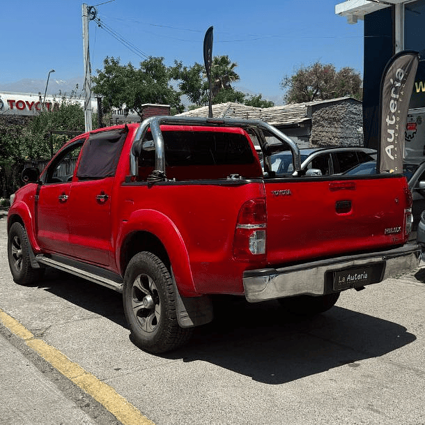 Toyota Hilux 2012 3