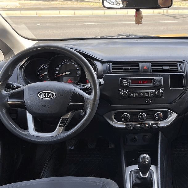 Kia Rio 5 2012 7