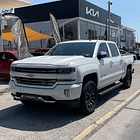 Chevrolet Silverado DCab 4X4 5.3 AT Z71 LTZ 2018 1