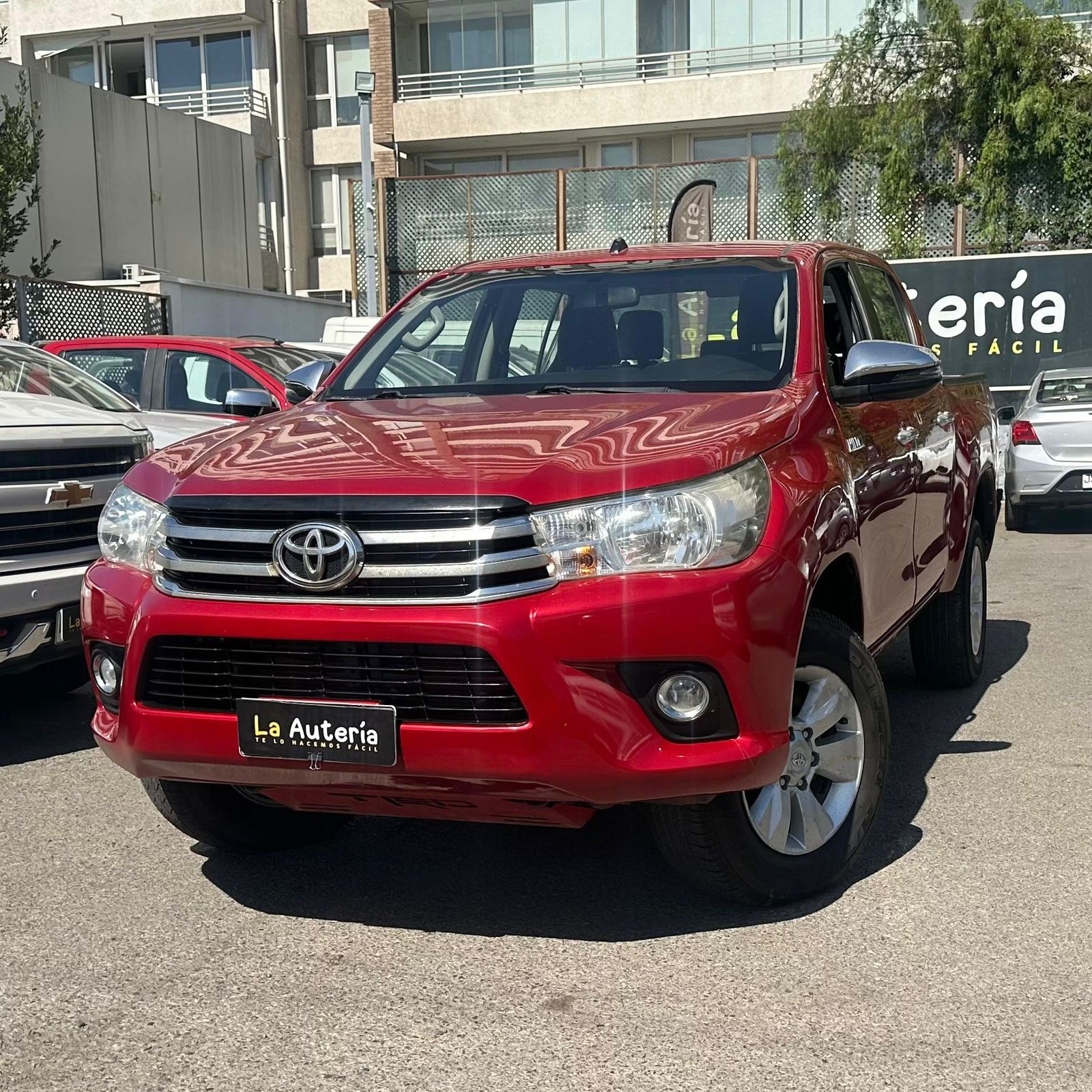 Toyota Hilux SRV dcab 4X4 2.8 AT 2018 1