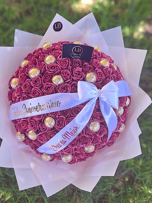 Ramo Buchon XL - 150 Rosas eternas