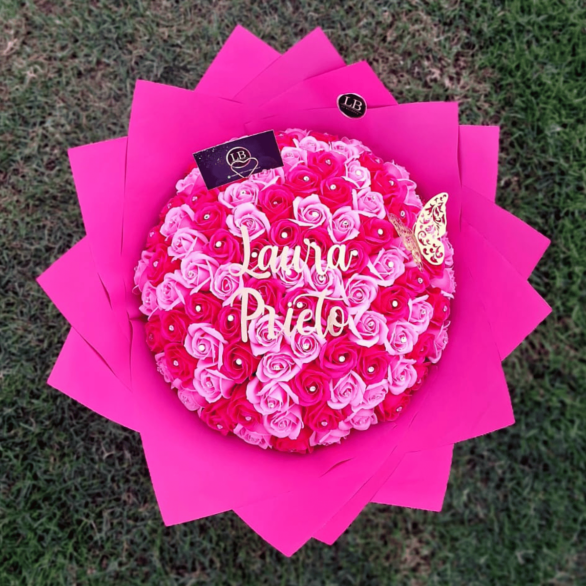 Ramo 100 Rosas y Fuscia  1