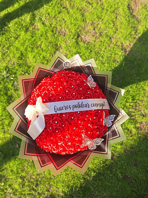 Ramo XL de 150 Rosas eternas 