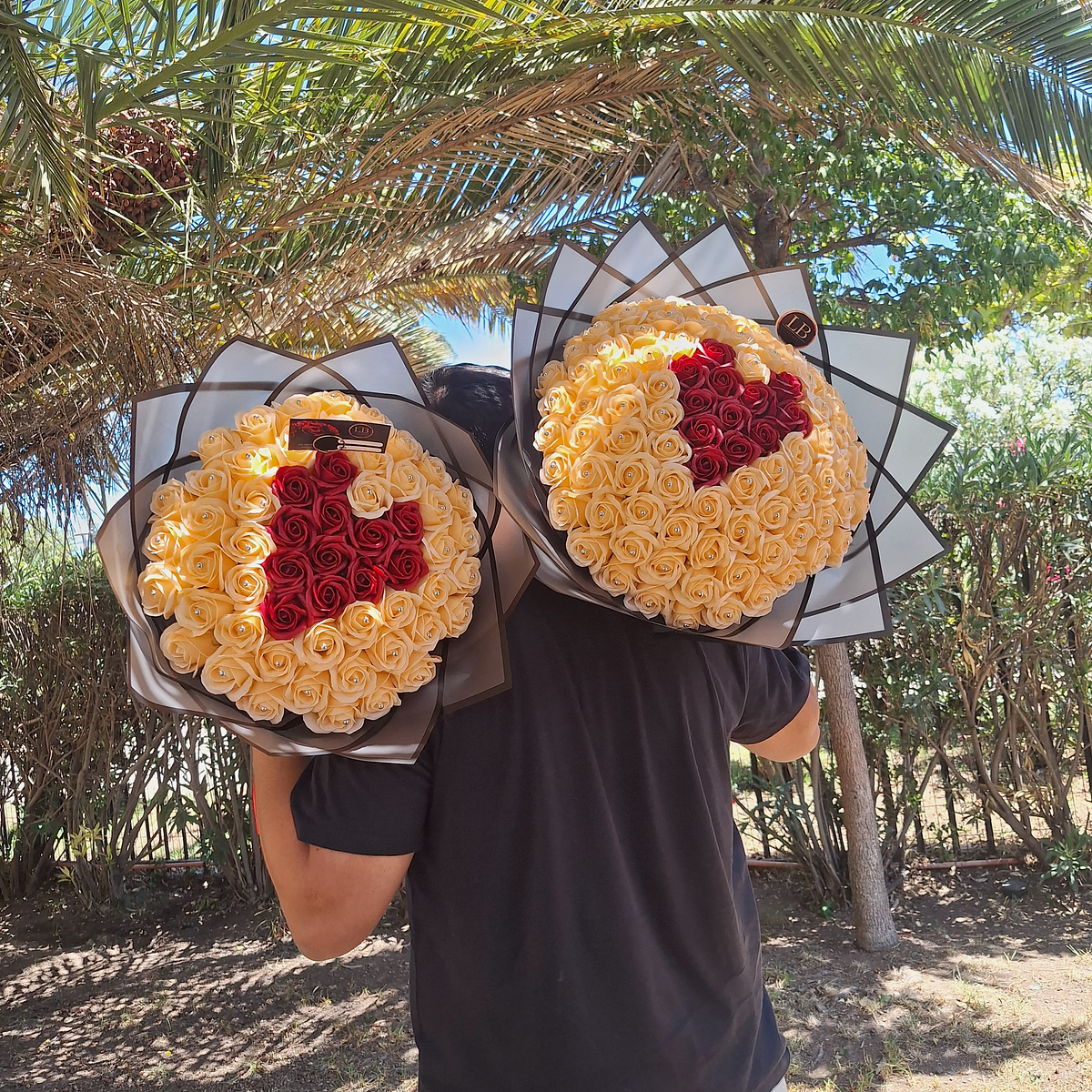 Corazon Burdeo con Damasco 3