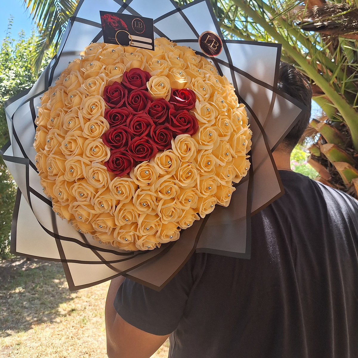 Corazon Burdeo con Damasco 4