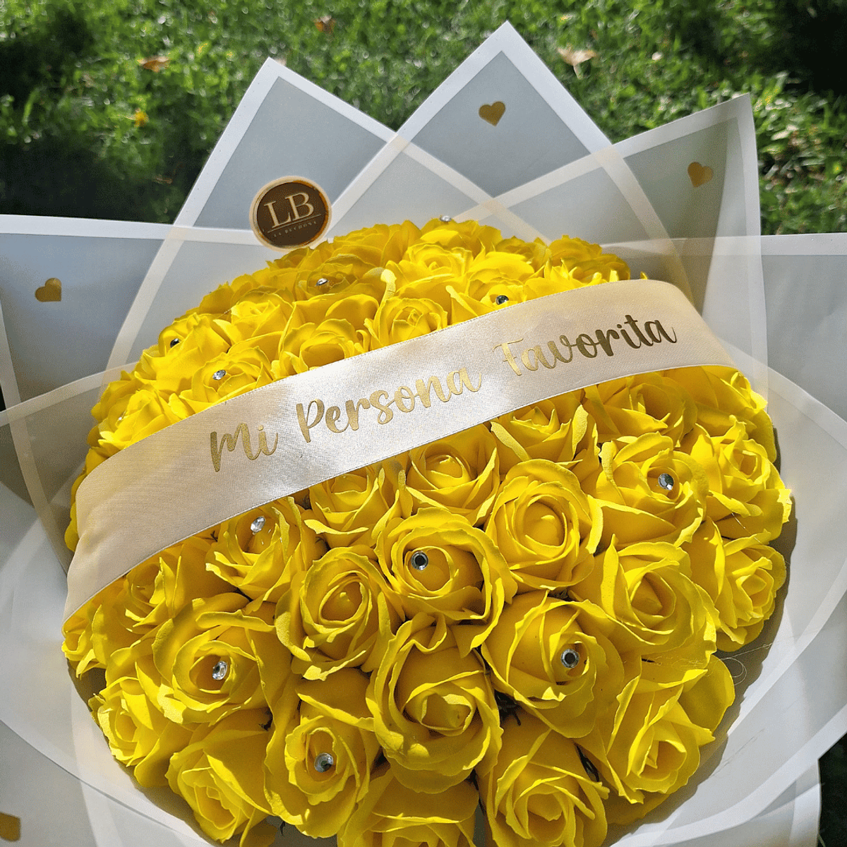 Ramo de 50 Rosas  Eternas Amarillas  2