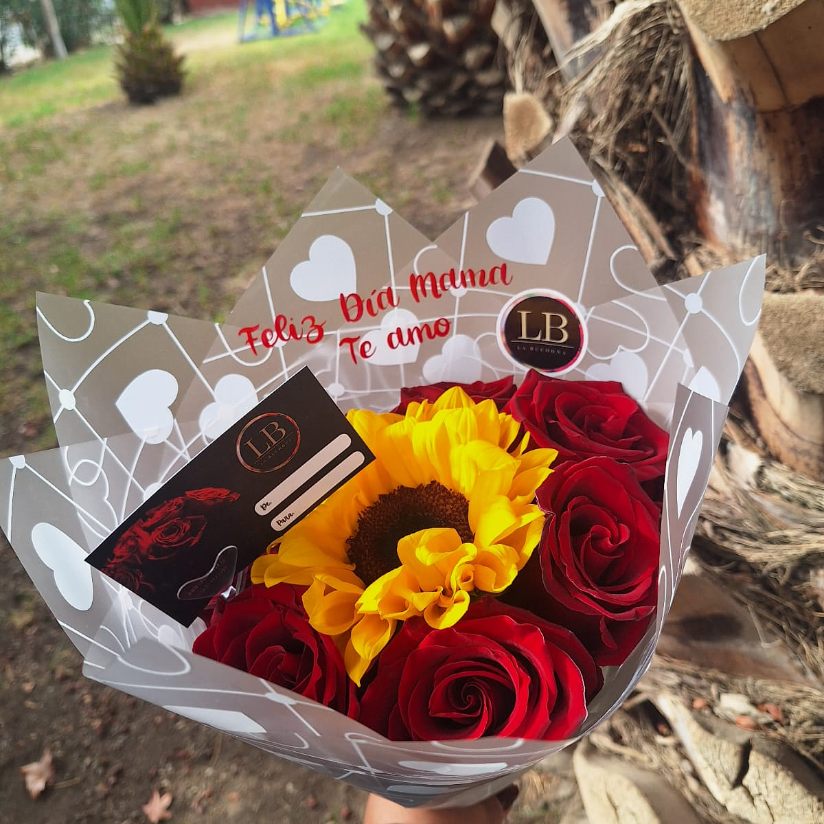 Rosas con girasol  1