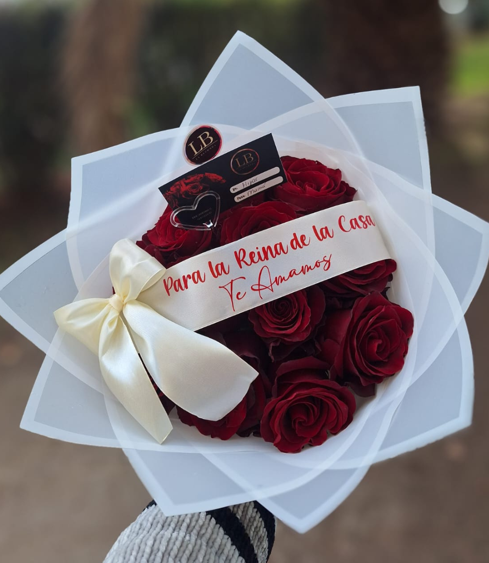 Frases Ramos De Rosas Hermosas Para Mi Novia Frases De Rosas Para Enamorar  Ramo De 12, image size:1000x1150