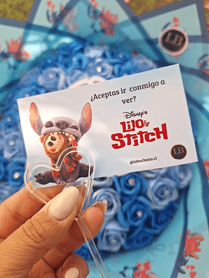 Ramo de 100 Rosas de Stitch 