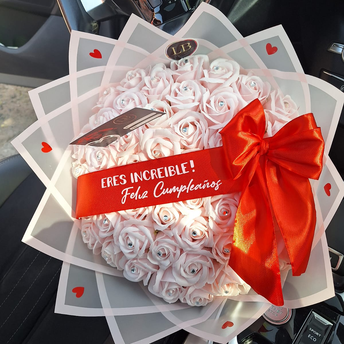 Ramo 50 Rosas eternas  1