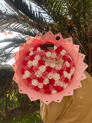 Ramo de 100 Rosas Eternas con Tonalidades Rosa 