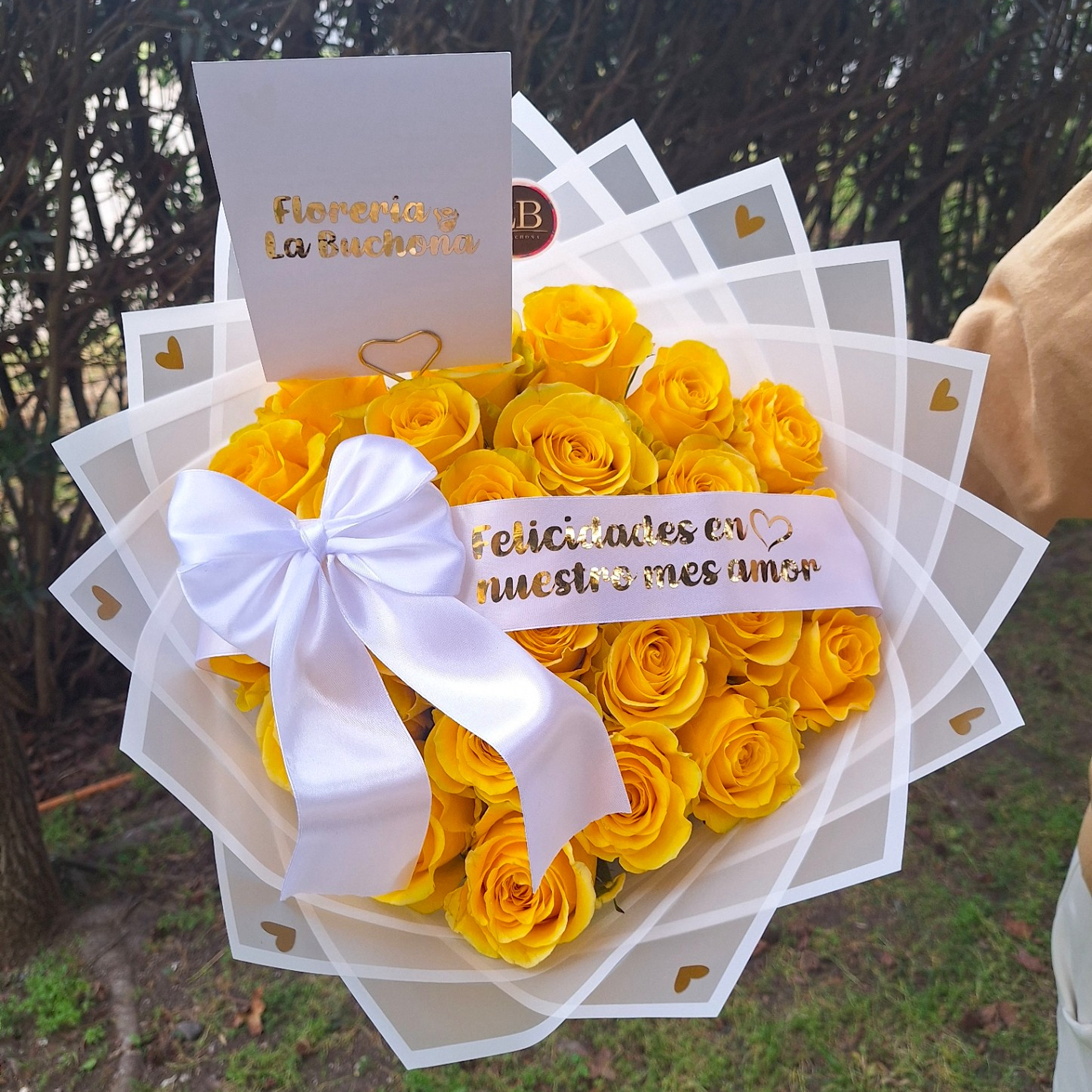 Ramo de 25 Rosas Amarillas Naturales  1