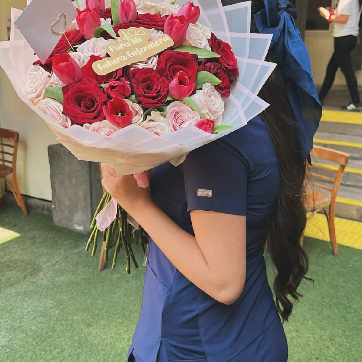 Mix de Rosas Naturales + Tulipanes  3