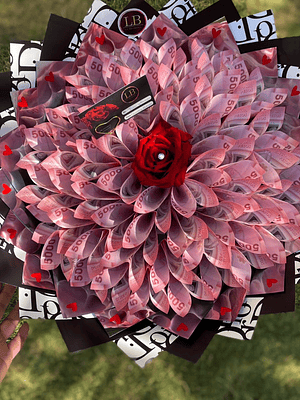 Ramo de Billetes con Rosas Natural 