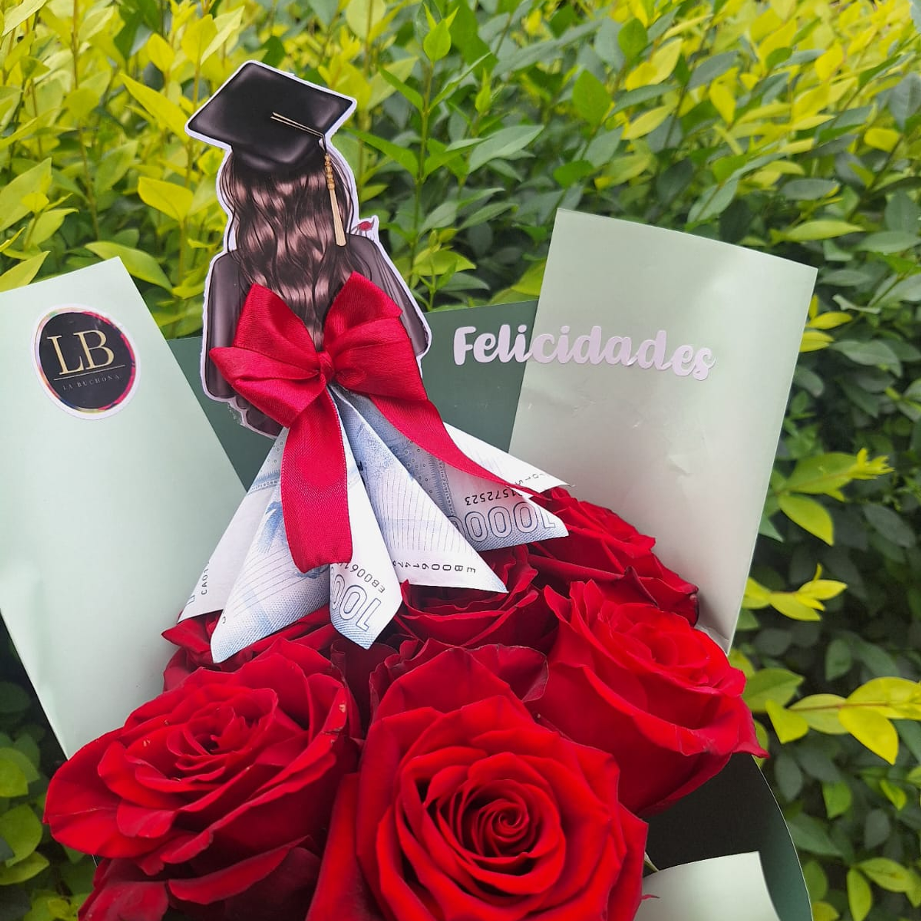 Ramo para la graduada  2