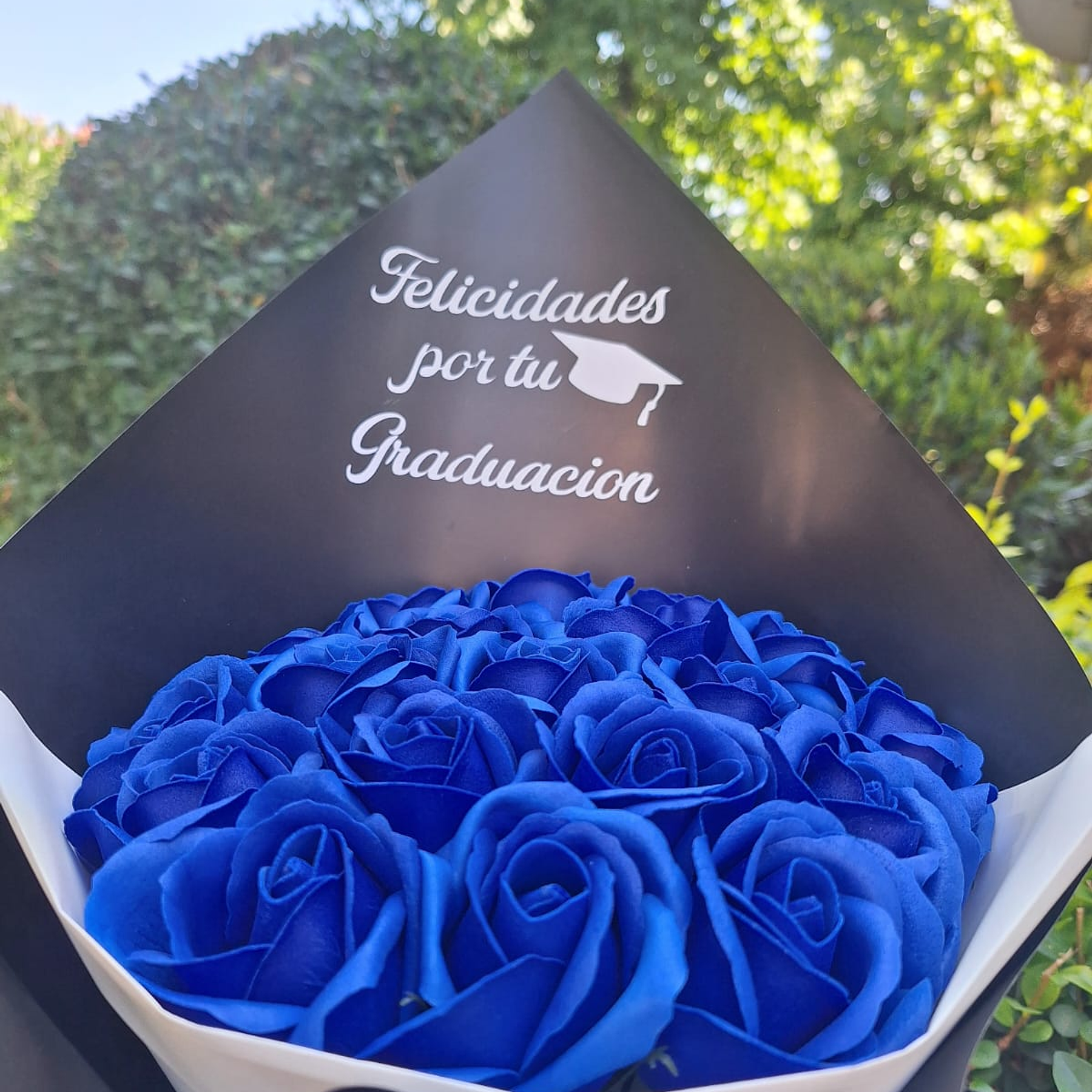 Ramo Frac con Rosas Eternas 3