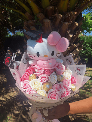 Ramo de Hello kitty + Bombones 