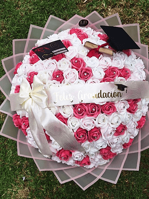 Ramo de 150 Rosas Eternas bicolor 