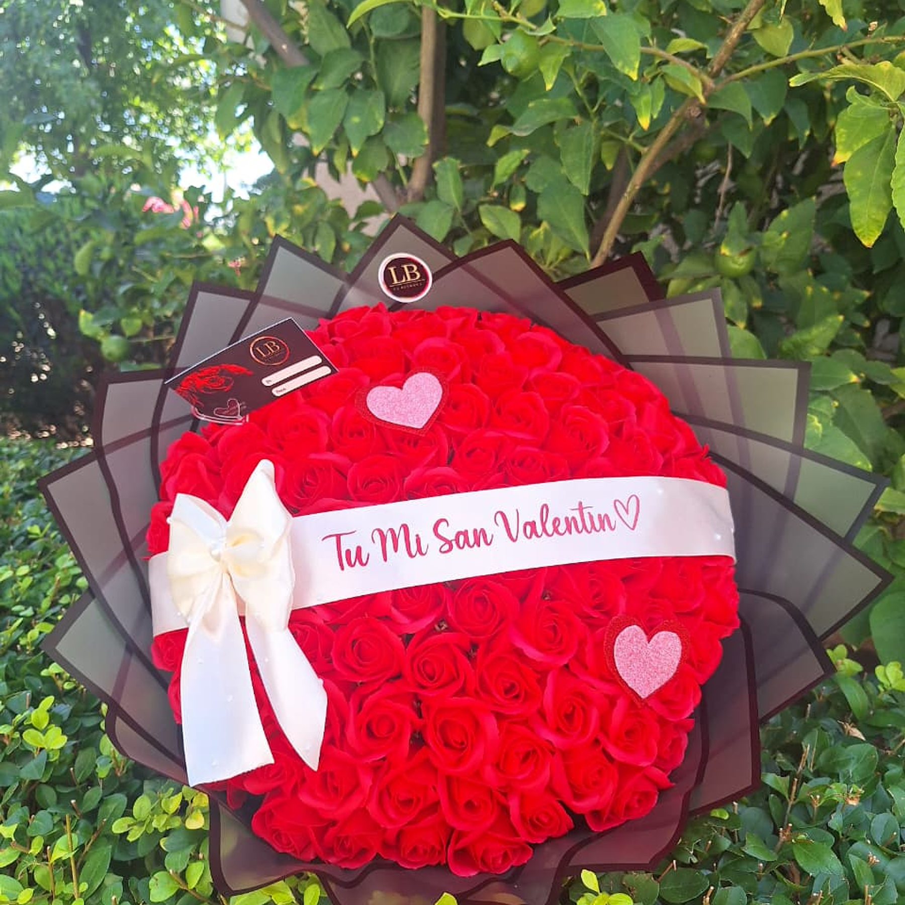 Ramo de 100 Rosas Eternas  3