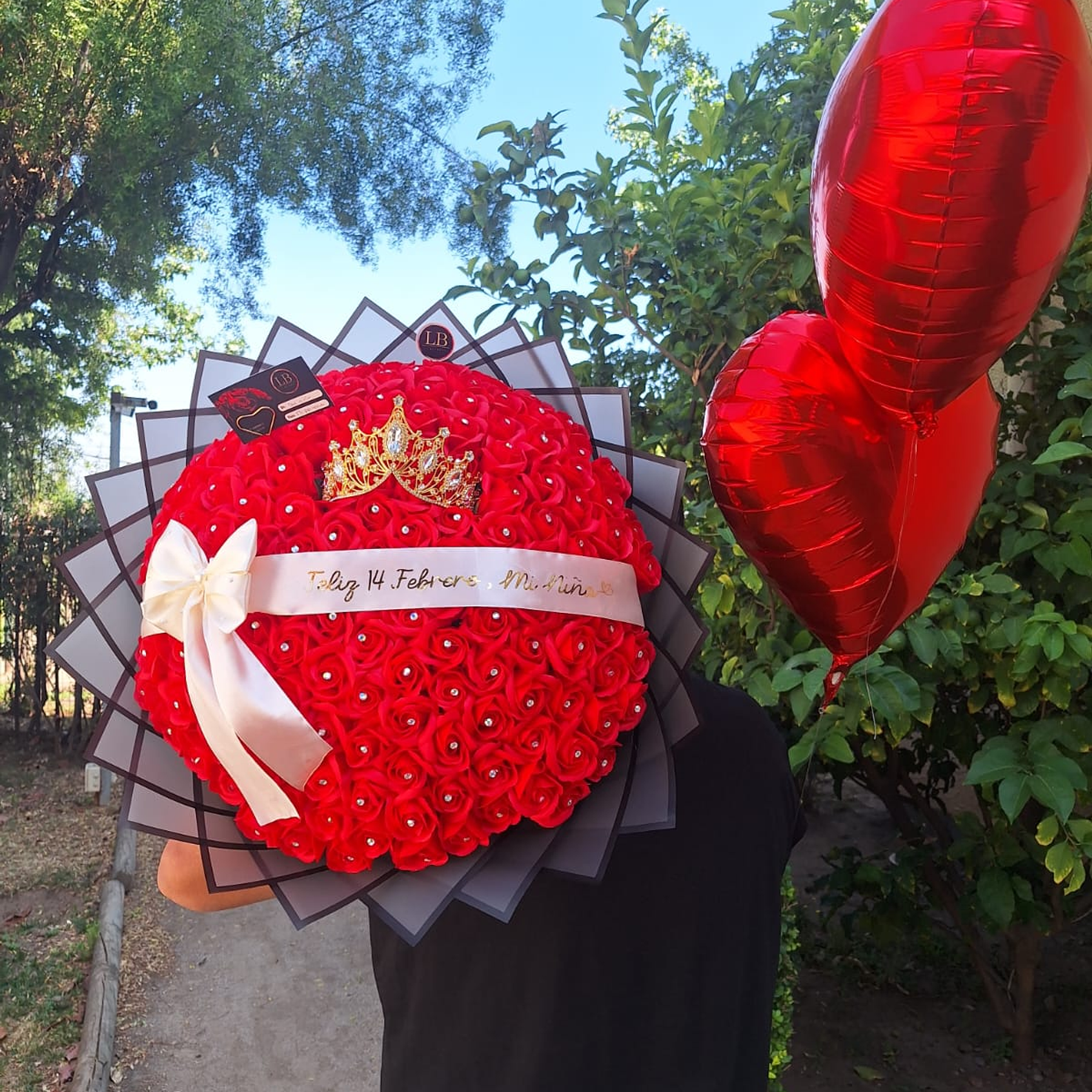 Para la Princesa , Ramo 150 Rosas Eternas  1